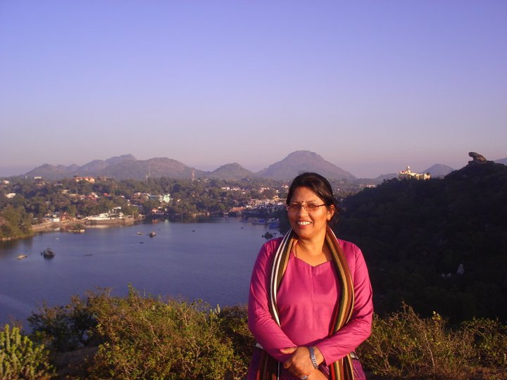 Mount Abu is a most destination for peace advocates. It is surrounded with wonderful lakes and mountains.
